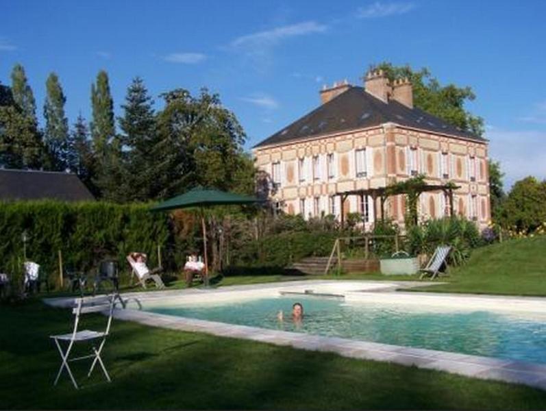 Chateau Des Bouffards Brinon-sur-Sauldre ภายนอก รูปภาพ