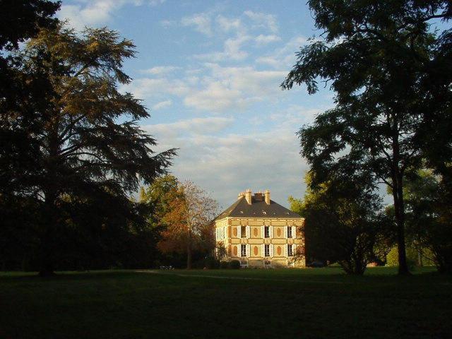 Chateau Des Bouffards Brinon-sur-Sauldre ภายนอก รูปภาพ