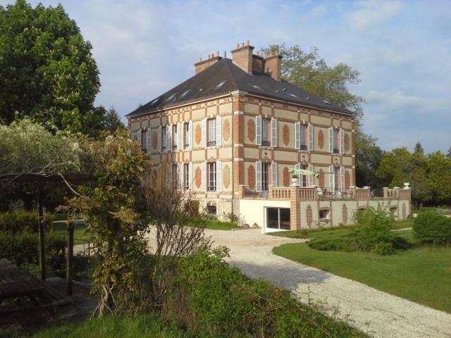 Chateau Des Bouffards Brinon-sur-Sauldre ภายนอก รูปภาพ